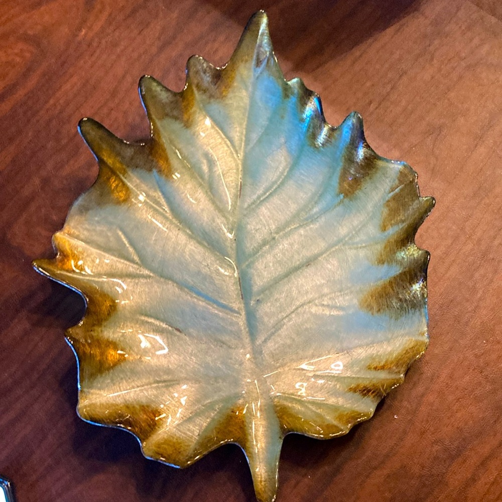 Glass Leaf Tray/Catchall